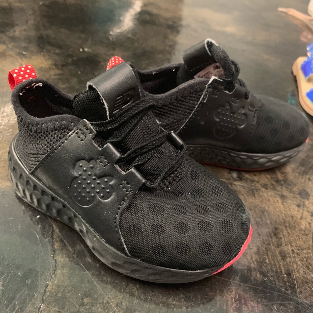 ❤️🐭Minnie Mouse New Balance🐭❤️SPECIAL edition